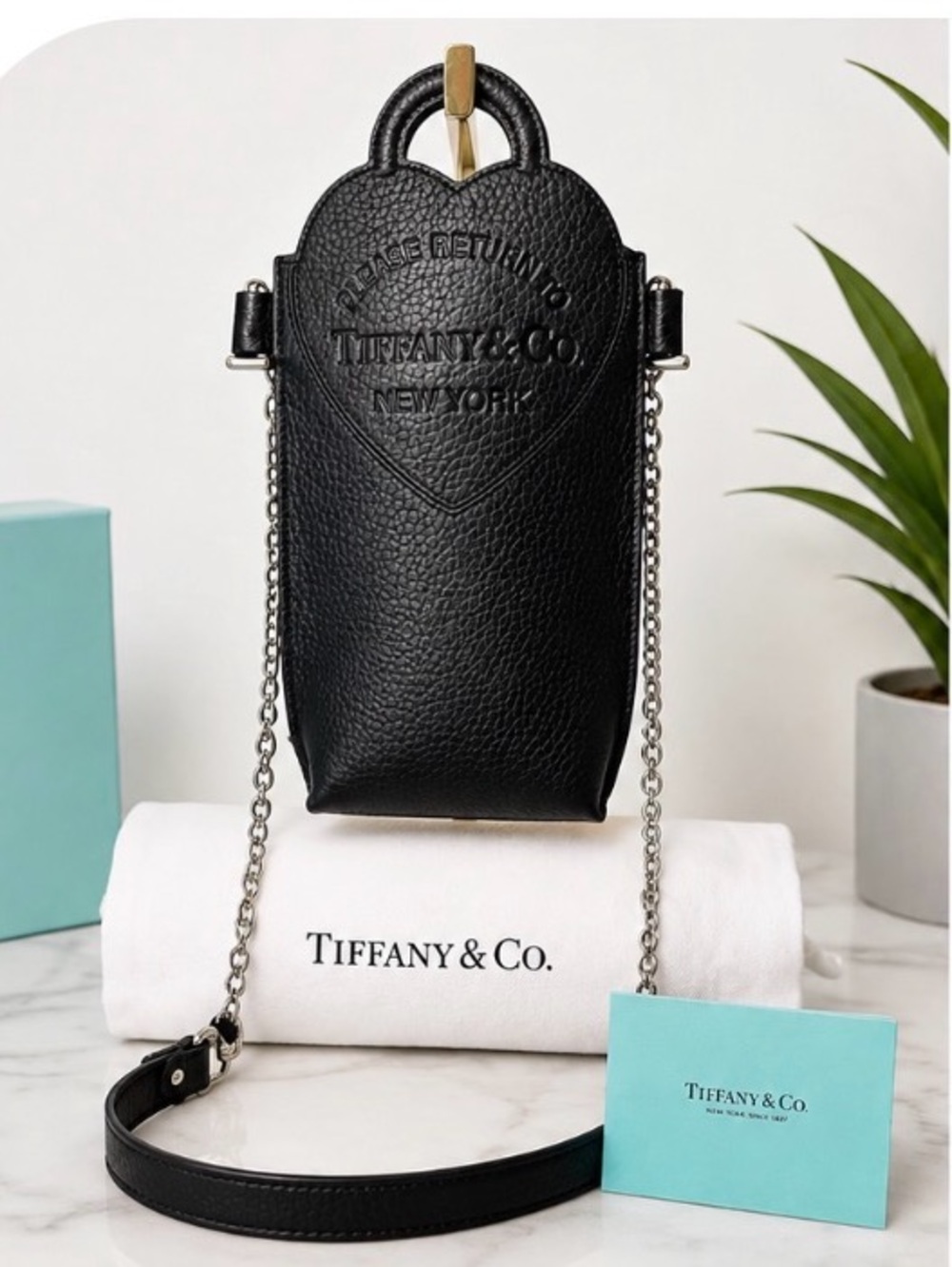 Tiffany & Co. Heart ❤️ Phone Crossbody Bag with Silver Chain NWOT